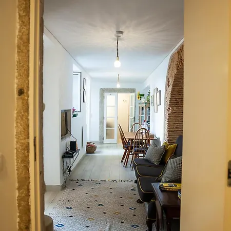 Patio Da Gloria * Lisbon